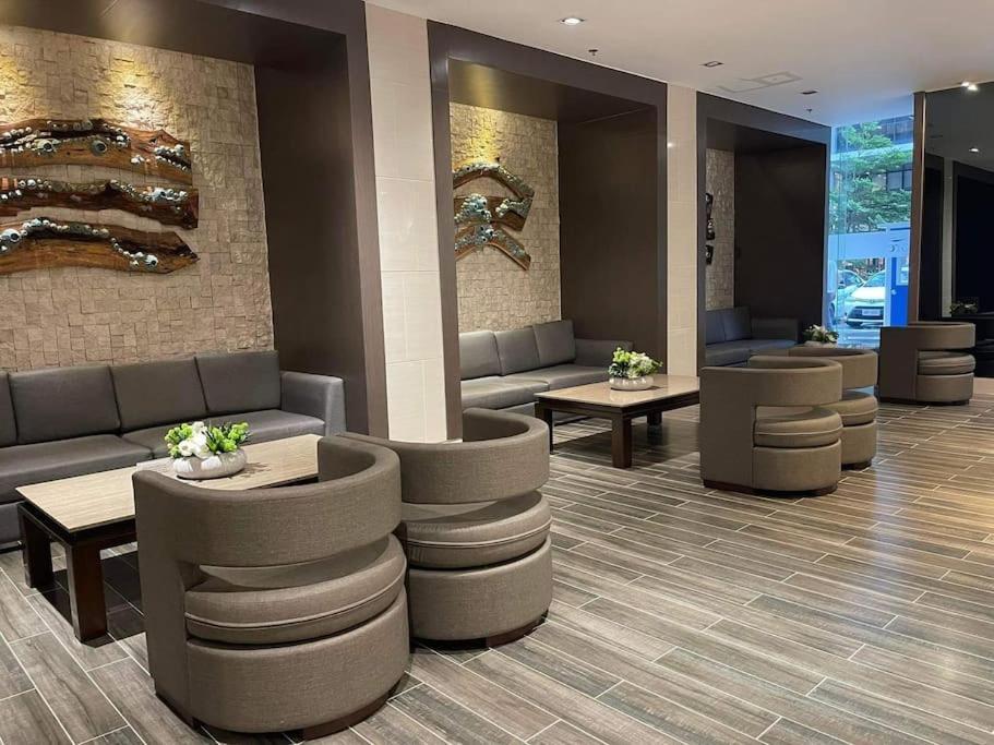Shore 1 & 3 Residences Moa 1Br With Balcony By Darpm Manila Luaran gambar